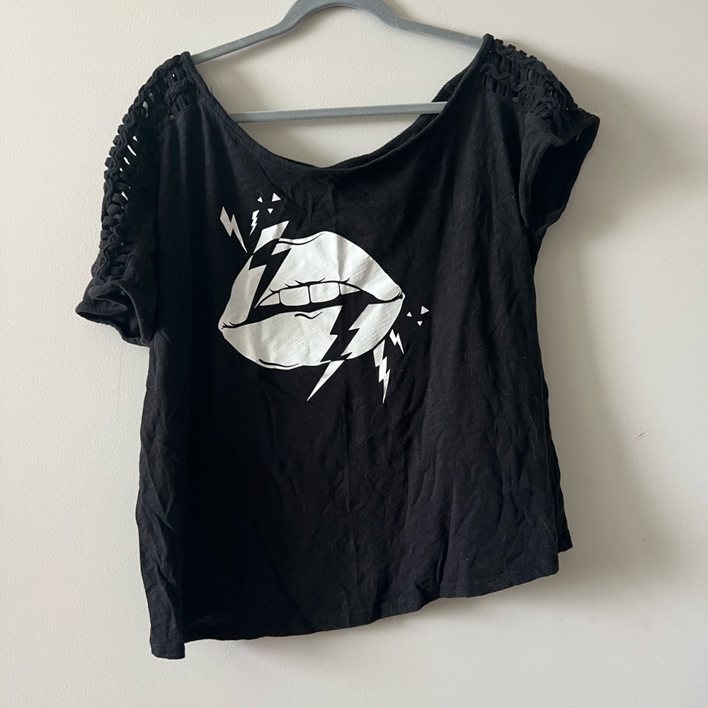 torrid Asymmetrical knit Tee w/ woven shoulder detail